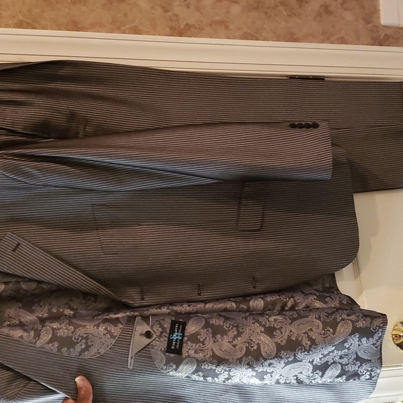 Steve Harvey Other - Steve Harvey Suit